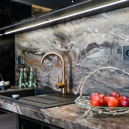 Zlota Luxury * Varsavia