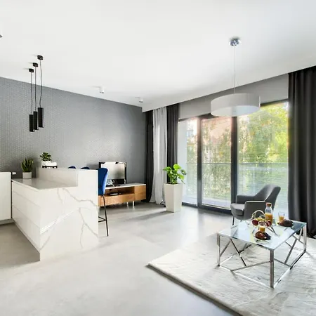 Zlota Luxury Apartment