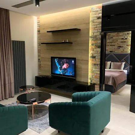 Zlota Luxury 华沙