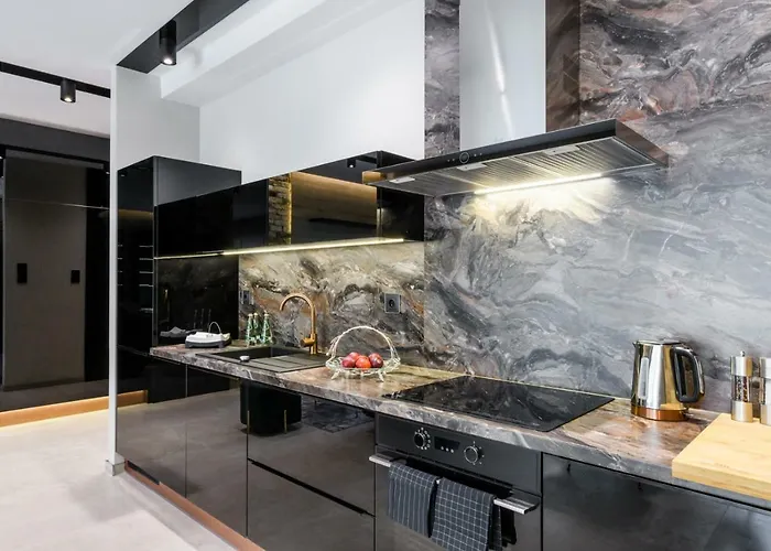 Zlota Luxury Apartment Warsaw