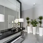 Zlota Luxury Daire
