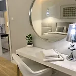 Zlota Luxury